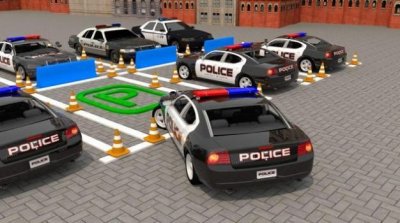 真实警车停车场3D安卓版